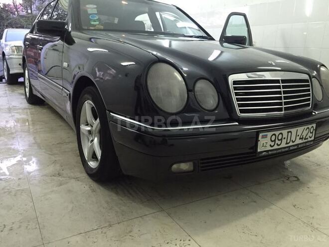 Mercedes E 200 1998, 265,000 km - 2.0 л - Bakı