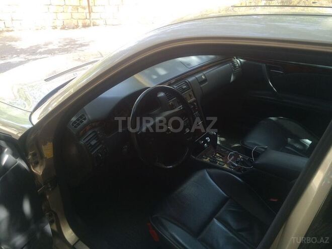 Mercedes E 240 2001, 227,000 km - 2.6 l - Bakı