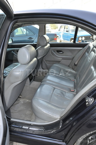 BMW 525 1998, 330,000 km - 2.5 l - Bakı