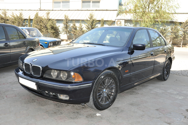 BMW 525 1998, 330,000 km - 2.5 l - Bakı