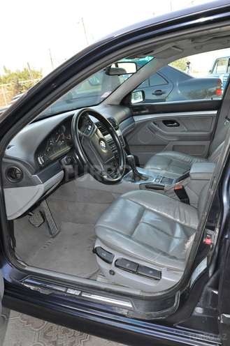 BMW 525 1998, 330,000 km - 2.5 l - Bakı