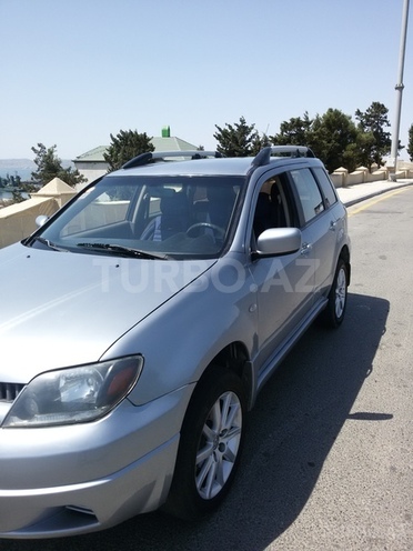 Mitsubishi Outlander 2006, 146,000 km - 2.4 л - Bakı