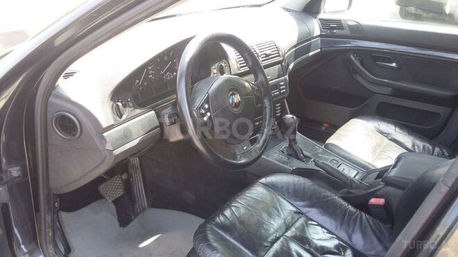 BMW 525 1998, 310,000 km - 2.5 l - Bakı
