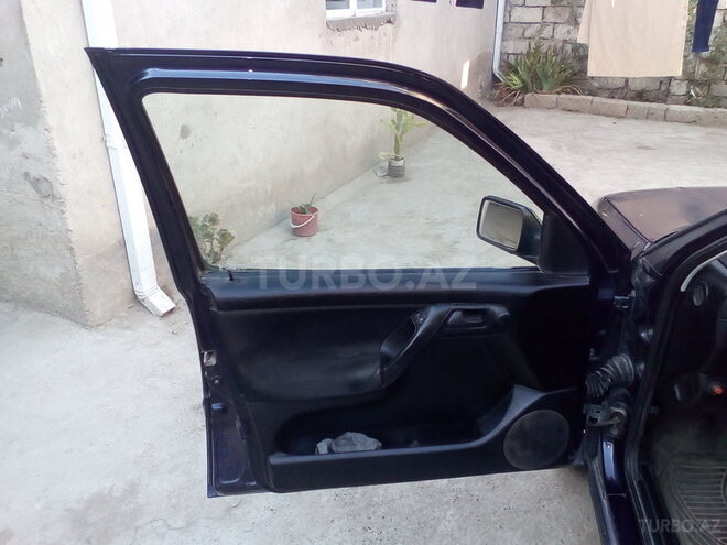 Volkswagen Golf 1993, 231,158 km - 2.0 l - Bakı