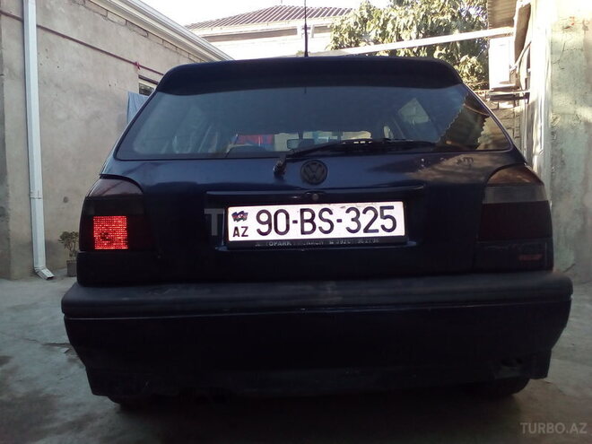Volkswagen Golf 1993, 231,158 km - 2.0 l - Bakı