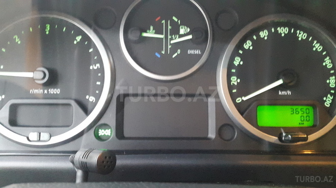 Land Rover Defender 2013, 3,650 km - 2.2 l - Bakı