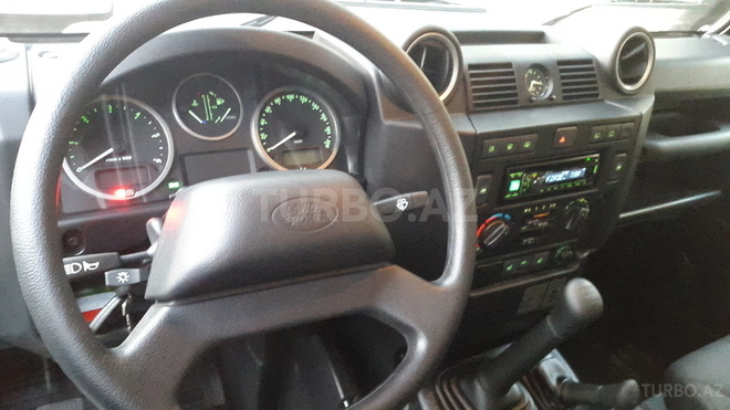 Land Rover Defender 2013, 3,650 km - 2.2 l - Bakı