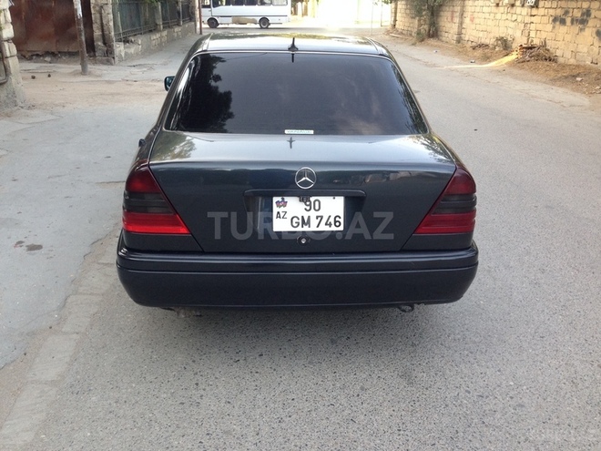 Mercedes C 200 1995, 393,000 km - 2.0 л - Sumqayıt