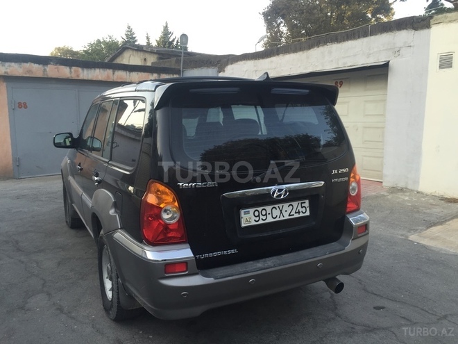 Hyundai Terracan 2001, 154,000 km - 2.5 l - Bakı