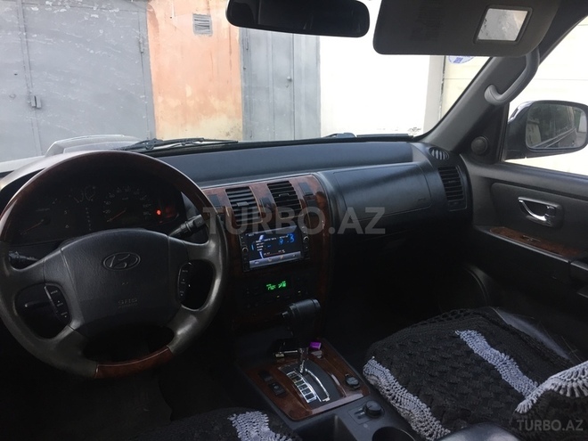 Hyundai Terracan 2001, 154,000 km - 2.5 l - Bakı