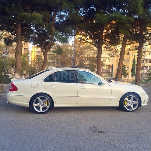 Mercedes E 350 2008, 190,000 km - 3.5 l - Bakı