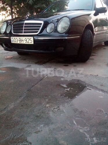 Mercedes E 220 2000, 275,000 km - 2.2 l - Ağdaş
