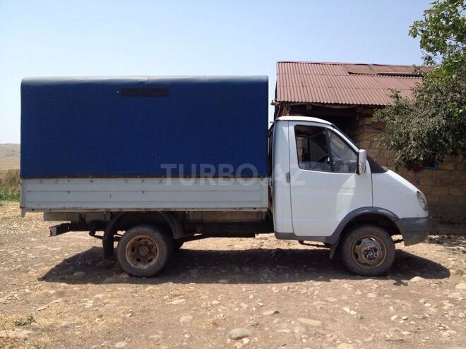 GAZ 330202-740 2007, 300 km - 2.4 l - Şəki