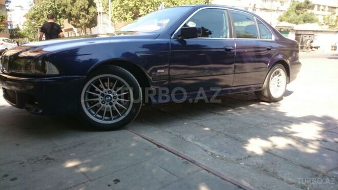 BMW 528 1998, 210,000 km - 2.8 л - Bakı