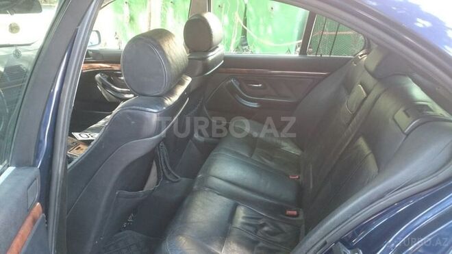 BMW 528 1998, 210,000 km - 2.8 л - Bakı