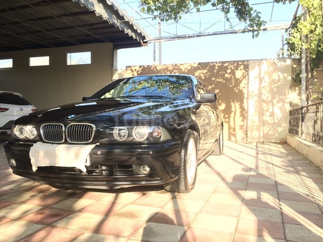 BMW 525 2001, 250,000 km - 2.5 l - Bakı