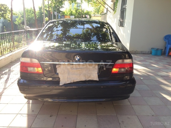 BMW 525 2001, 250,000 km - 2.5 l - Bakı