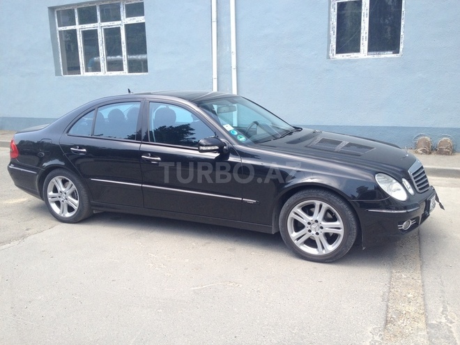 Mercedes E 280 2007, 196,000 km - 2.8 l - Bakı