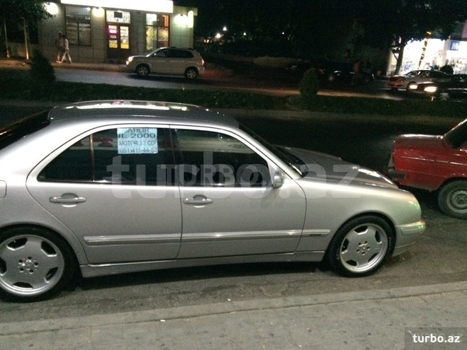 Mercedes E 320 2000, 222,000 km - 3.2 l - Bakı