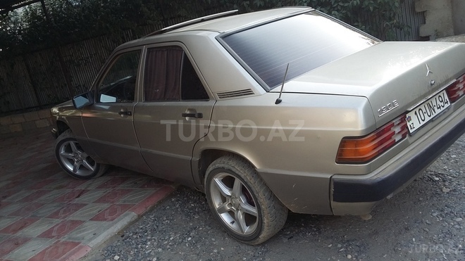 Mercedes 190 1990, 336,500 km - 2.0 l - Masallı