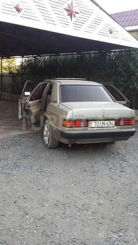 Mercedes 190 1990, 336,500 km - 2.0 l - Masallı