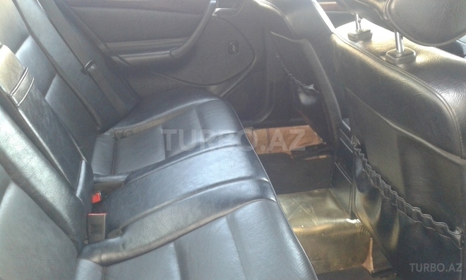 Mercedes C 240 2000, 150,000 km - 2.4 l - Bakı