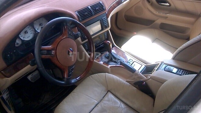 BMW 525 2002, 223,000 km - 2.5 l - Lənkəran