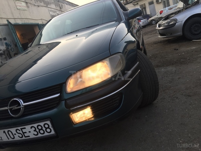 Opel Omega 1996, 237,000 km - 2.0 l - Bakı