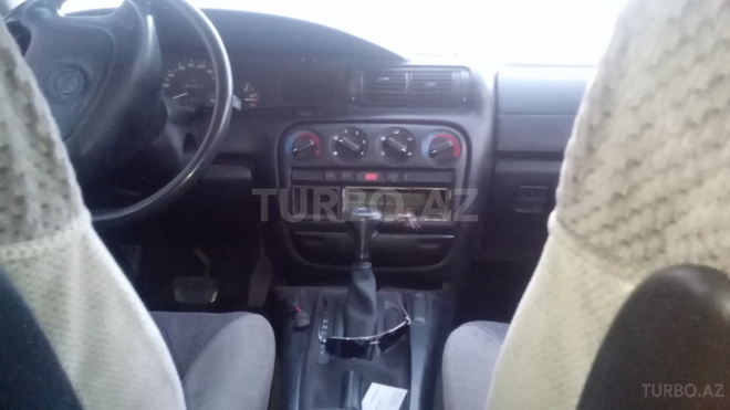 Opel Omega 1994, 181,333 km - 2.0 l - Bakı