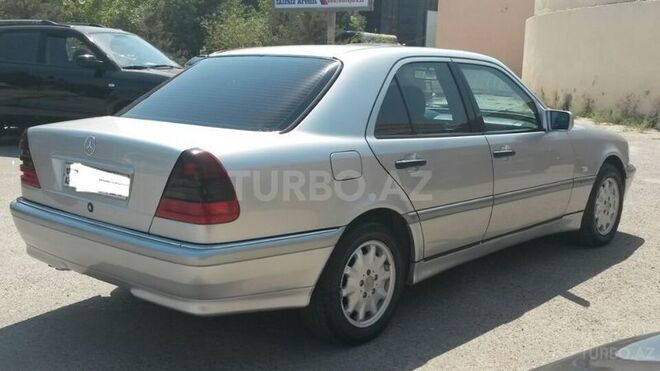 Mercedes C 200 1998, 298,101 km - 2.0 l - Sumqayıt
