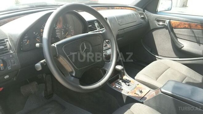 Mercedes C 200 1998, 298,101 km - 2.0 l - Sumqayıt