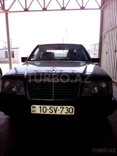 Mercedes E 230 1991, 264,000 km - 2.3 l - Bakı