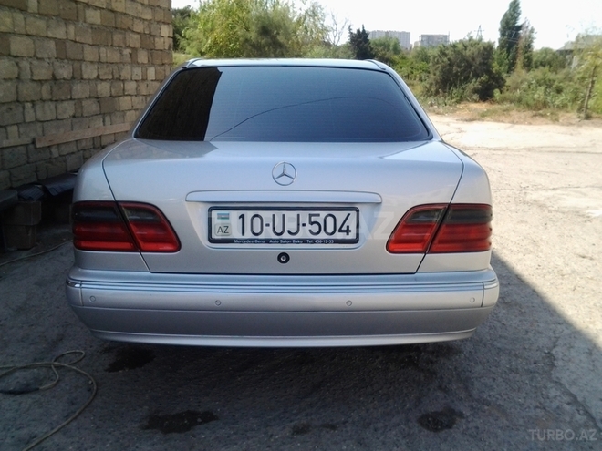 Mercedes E 280 1999, 185,000 km - 2.8 l - Bakı