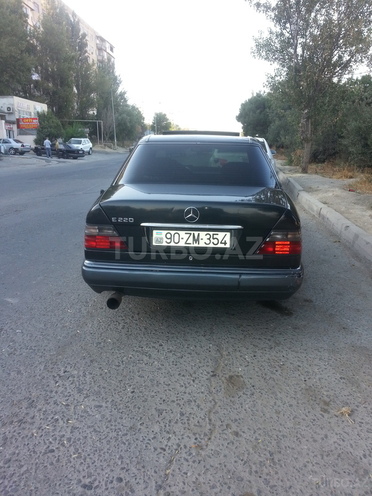 Mercedes E 220 1994, 605,000 km - 0.2 l - Bakı
