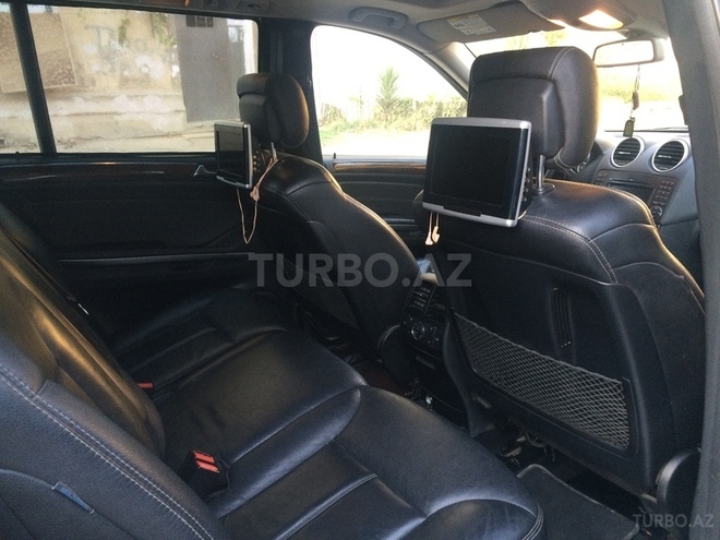Mercedes GL 550 2008, 168,000 km - 5.5 l - Bakı