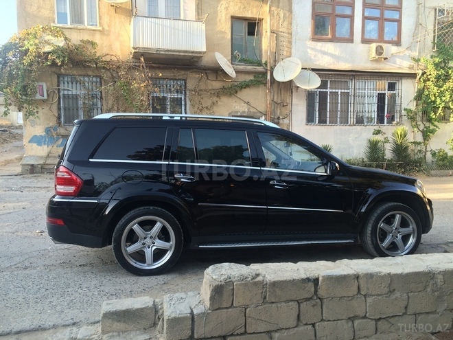 Mercedes GL 550 2008, 168,000 km - 5.5 l - Bakı