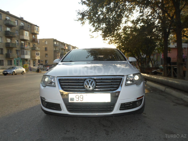 Volkswagen Passat 2008, 132,000 km - 2.0 л - Bakı
