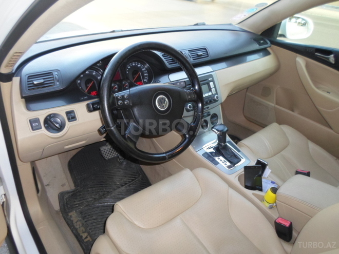 Volkswagen Passat 2008, 132,000 km - 2.0 л - Bakı