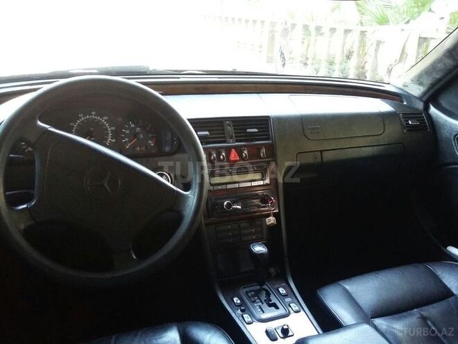 Mercedes C 230 1997, 289,000 km - 2.3 л - Bakı