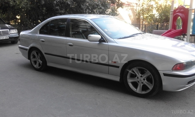 BMW 528 1996, 213,658 km - 0.3 l - Bakı