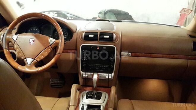Porsche Cayenne 2006, 201,000 km - 3.2 л - Bakı