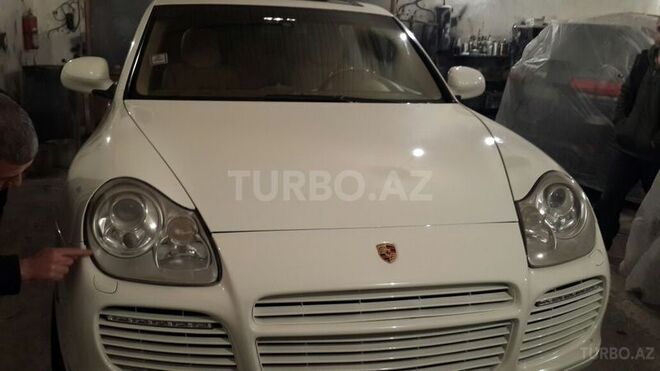 Porsche Cayenne 2006, 201,000 km - 3.2 л - Bakı