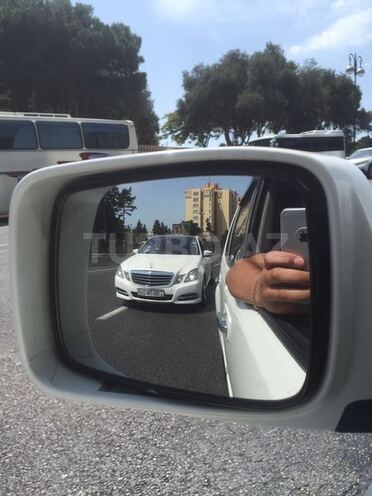 Mercedes E 300 2010, 120,000 km - 3.0 l - Bakı
