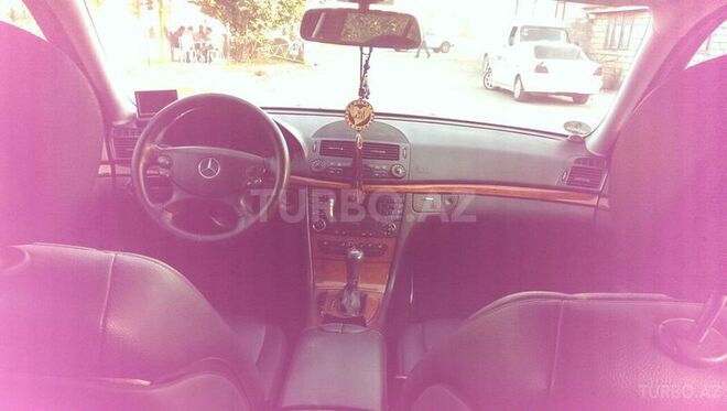 Mercedes E 220 2006, 494,800 km - 2.2 l - Masallı