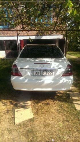 Mercedes E 220 2006, 494,800 km - 2.2 l - Masallı