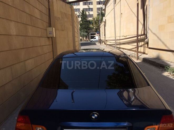 BMW 320 2003, 92,000 km - 2.2 л - Bakı