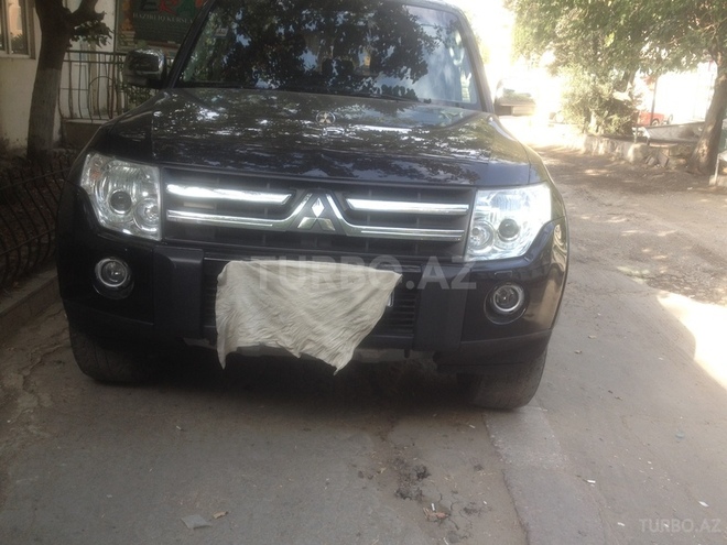 Mitsubishi Pajero 2008, 220,000 km - 3.0 l - Bakı