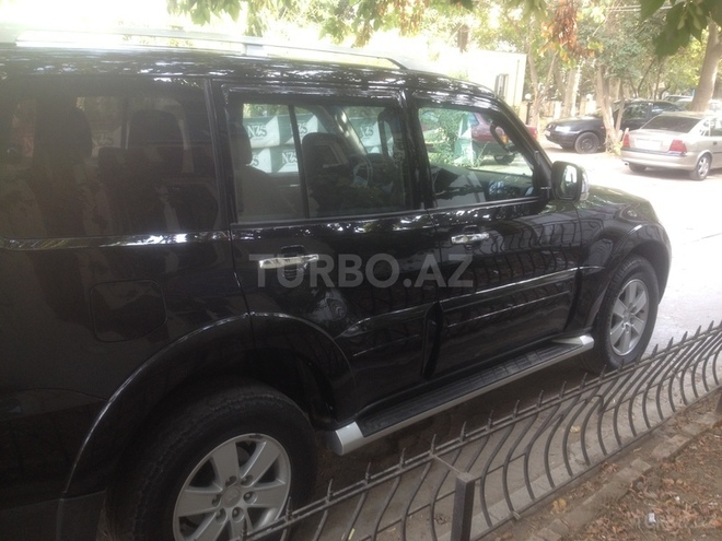 Mitsubishi Pajero 2008, 220,000 km - 3.0 l - Bakı