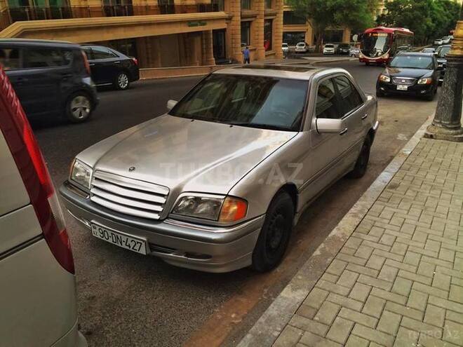Mercedes C 220 1995, 370,000 km - 2.2 l - Bakı