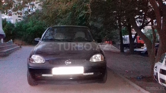 Opel Vita 1999, 105,000 km - 1.4 l - Bakı